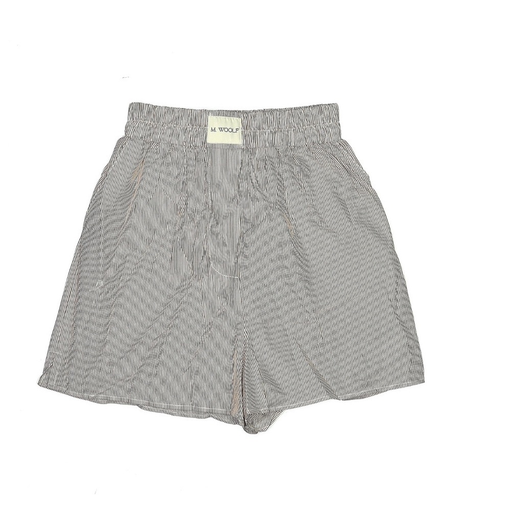 M Woolf. the easy pinstripe button down shirt and the easy shorts set - Picture 12 of 16
